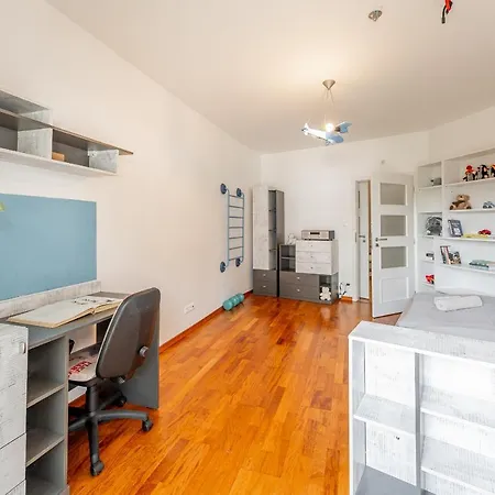 Family House Florian Hotel 4*